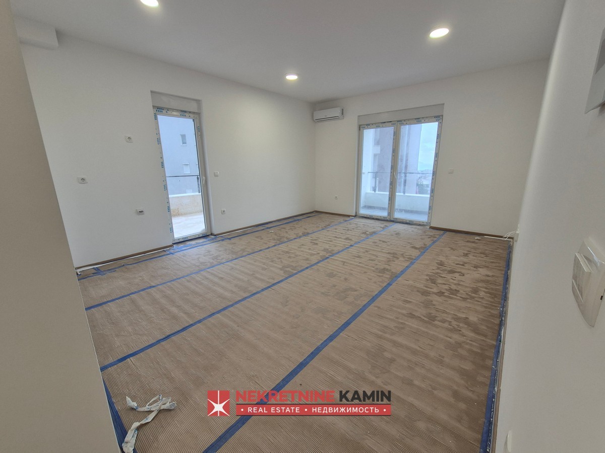 Two-Bedroom Apartment in a New Build with Sea View, Dubovica Lux, Budva